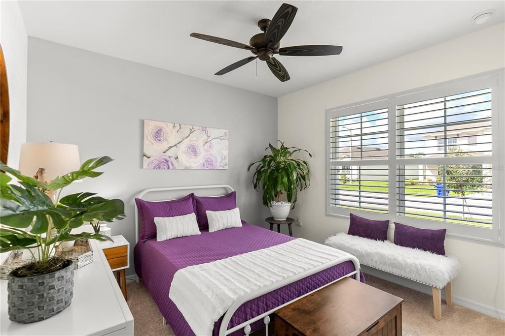 Active With Contract: $399,900 (3 beds, 2 baths, 1851 Square Feet)