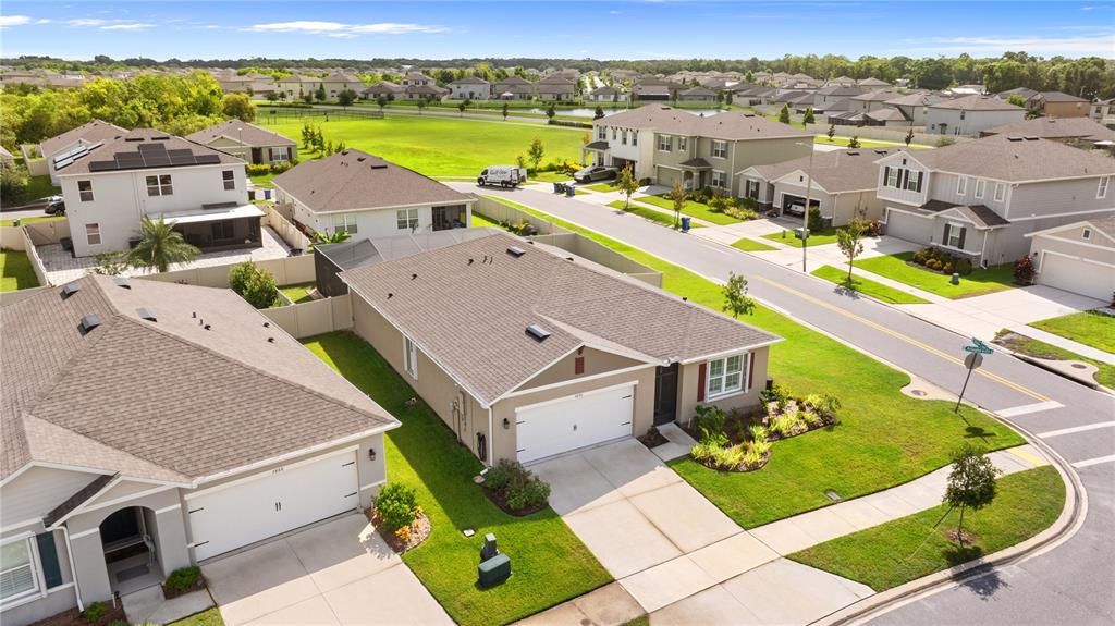 Active With Contract: $399,900 (3 beds, 2 baths, 1851 Square Feet)