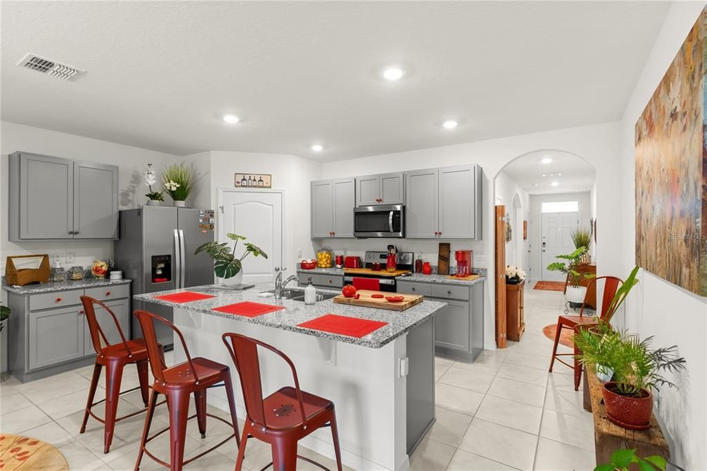 Active With Contract: $399,900 (3 beds, 2 baths, 1851 Square Feet)