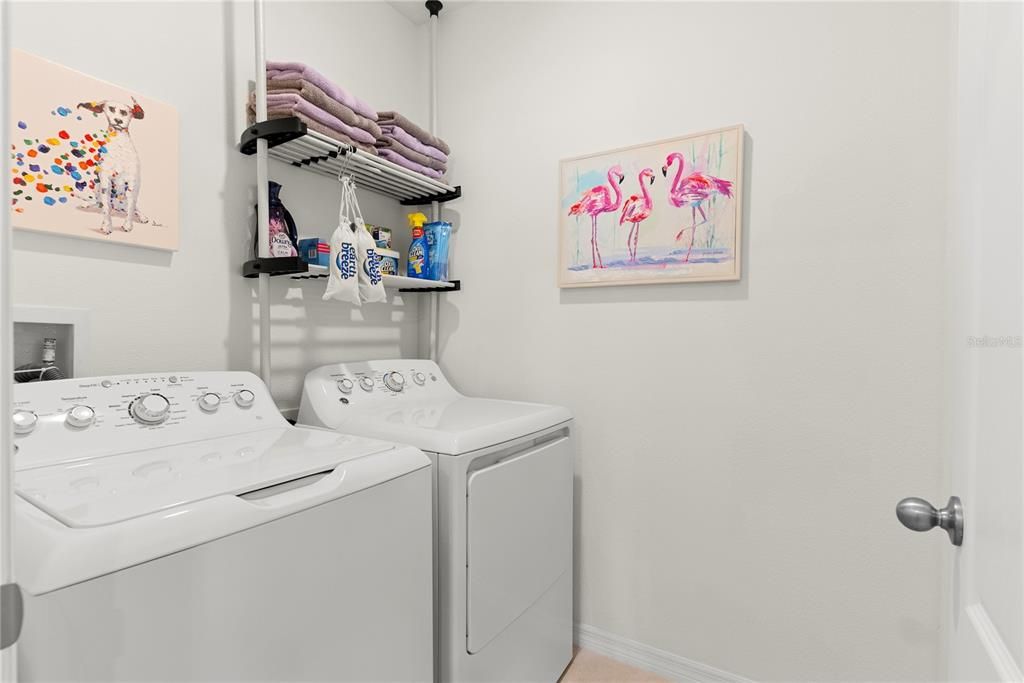 Active With Contract: $399,900 (3 beds, 2 baths, 1851 Square Feet)