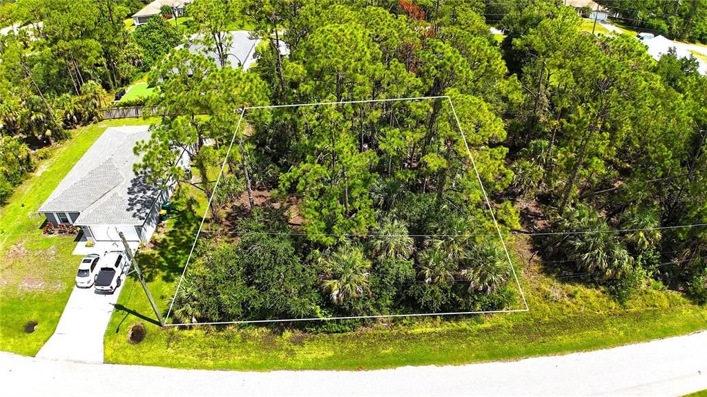 合同活跃: $14,000 (0.23 acres)