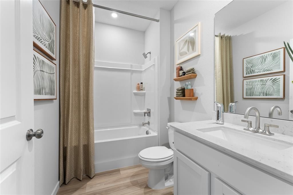 Под контрактом: $530,990 (3 спален, 3 ванн, 2470 Квадратных фут)