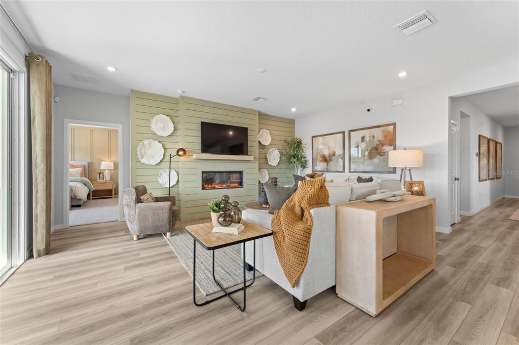 Под контрактом: $530,990 (3 спален, 3 ванн, 2470 Квадратных фут)