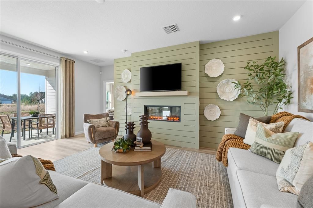 Под контрактом: $530,990 (3 спален, 3 ванн, 2470 Квадратных фут)