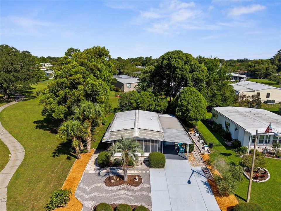 Active With Contract: $163,900 (2 beds, 2 baths, 1181 Square Feet)