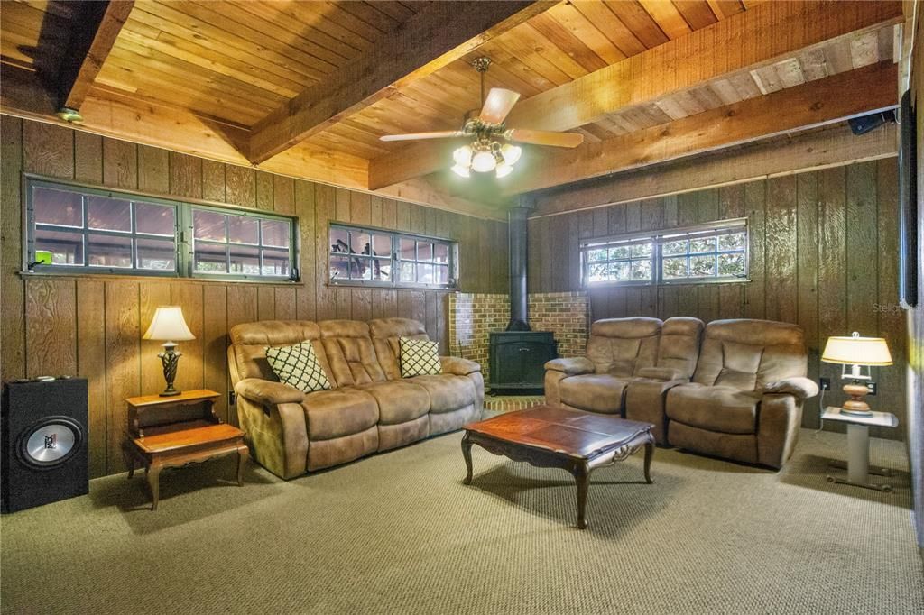 For Sale: $450,000 (3 beds, 2 baths, 2366 Square Feet)