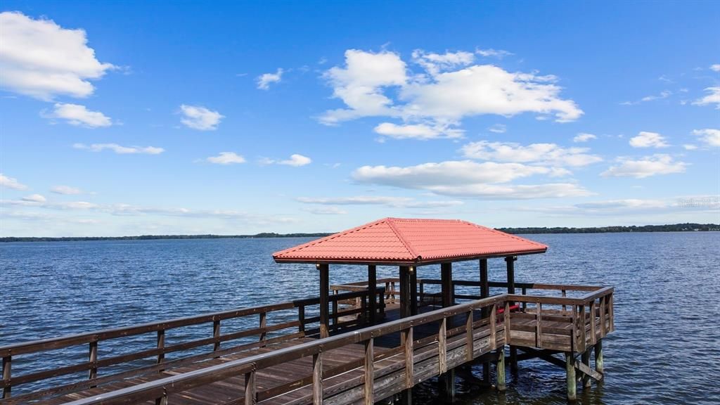 For Sale: $450,000 (3 beds, 2 baths, 2366 Square Feet)