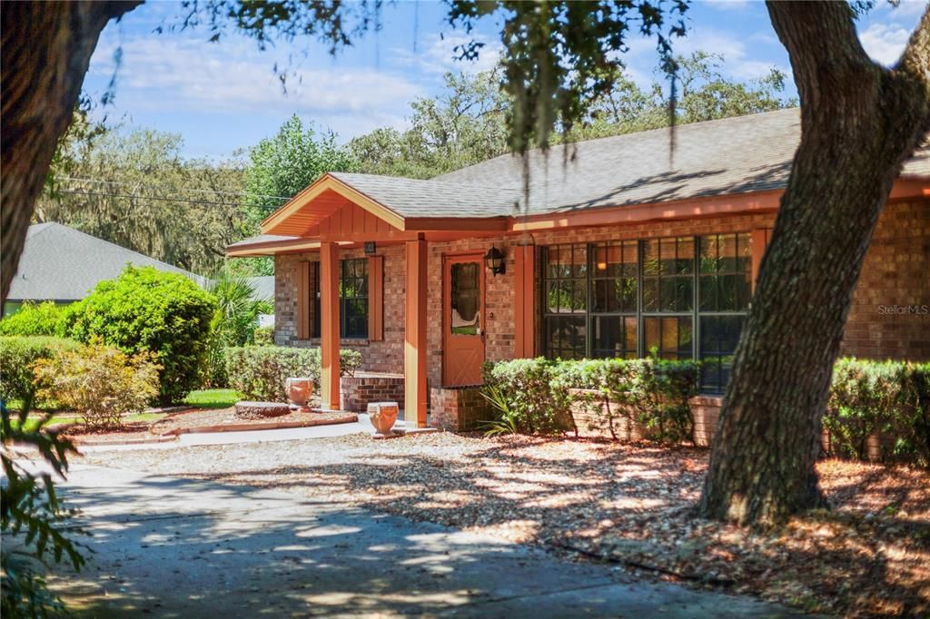 For Sale: $450,000 (3 beds, 2 baths, 2366 Square Feet)