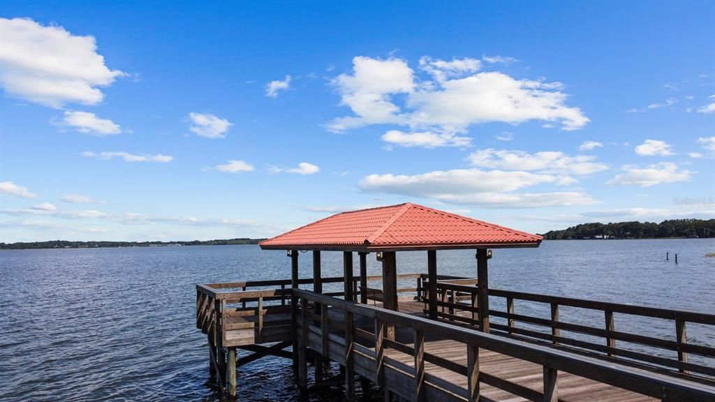 For Sale: $450,000 (3 beds, 2 baths, 2366 Square Feet)