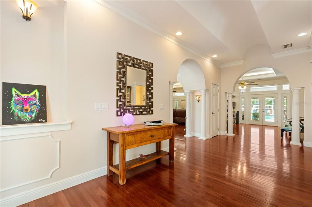 For Sale: $1,350,000 (5 beds, 4 baths, 5486 Square Feet)