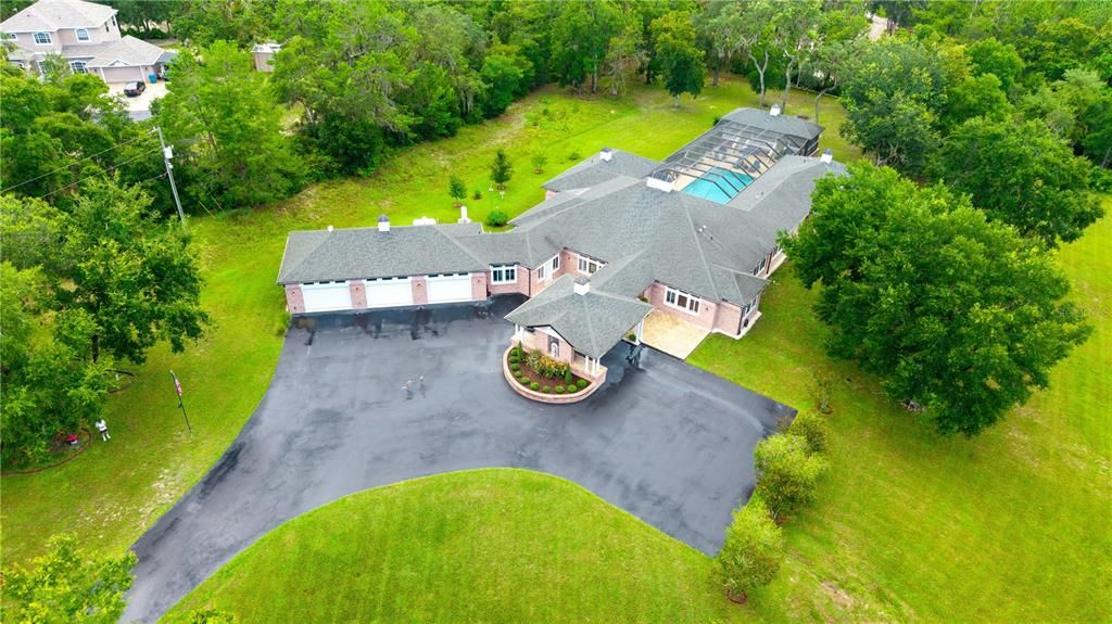 For Sale: $1,350,000 (5 beds, 4 baths, 5486 Square Feet)