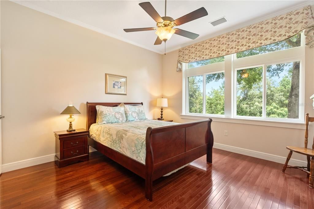 For Sale: $1,350,000 (5 beds, 4 baths, 5486 Square Feet)