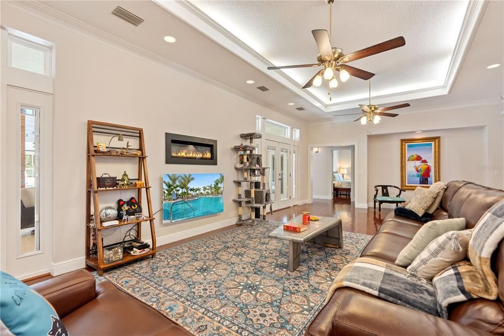 For Sale: $1,350,000 (5 beds, 4 baths, 5486 Square Feet)