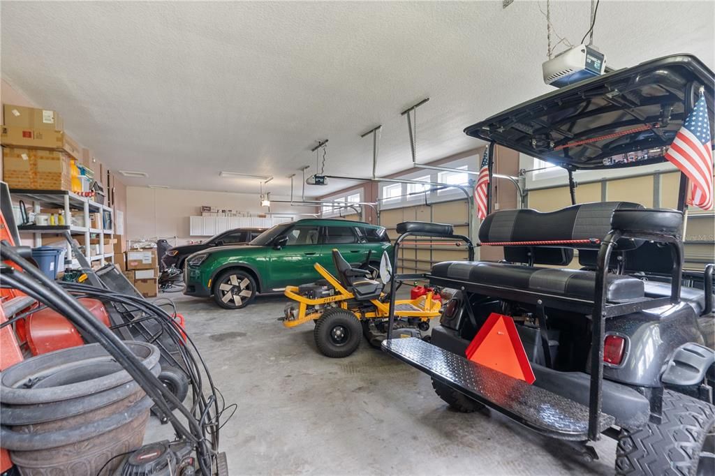 For Sale: $1,350,000 (5 beds, 4 baths, 5486 Square Feet)