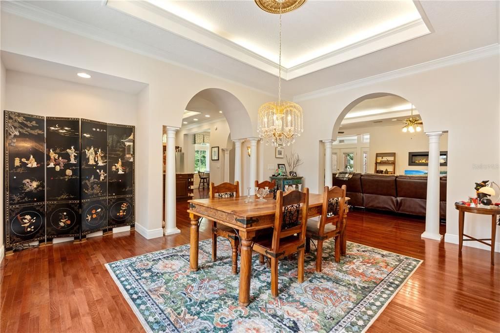 For Sale: $1,350,000 (5 beds, 4 baths, 5486 Square Feet)