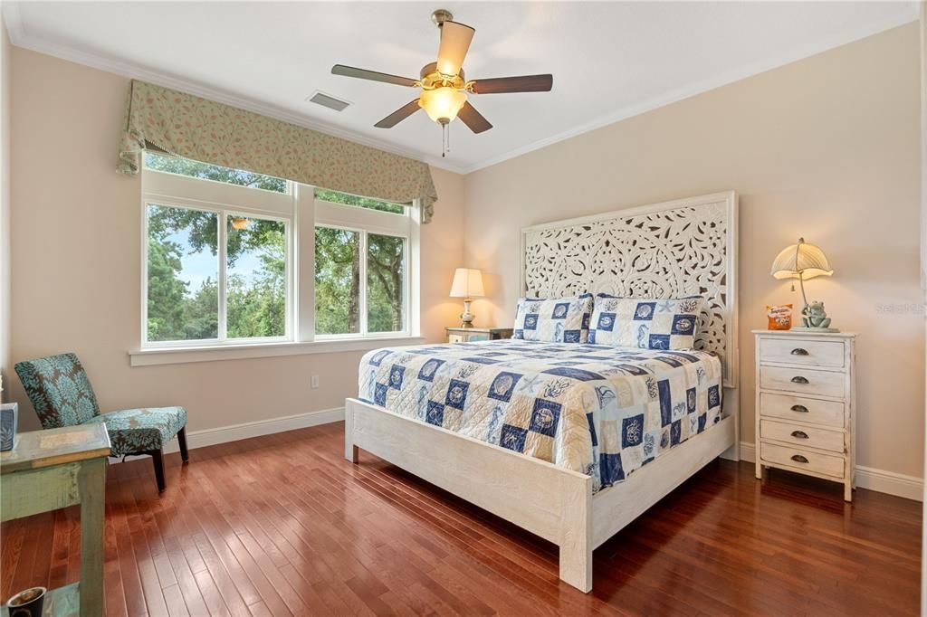 For Sale: $1,350,000 (5 beds, 4 baths, 5486 Square Feet)