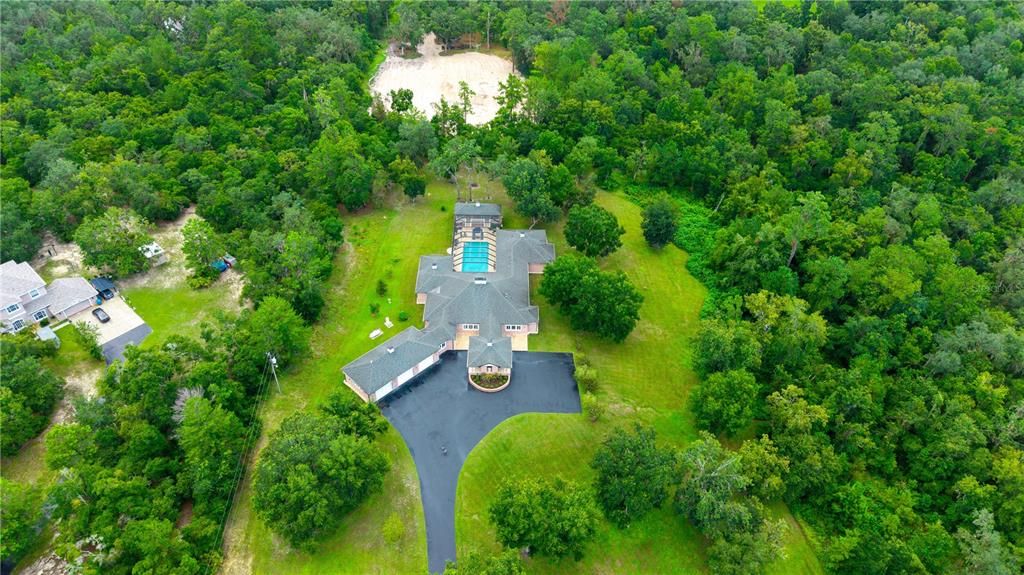 For Sale: $1,350,000 (5 beds, 4 baths, 5486 Square Feet)