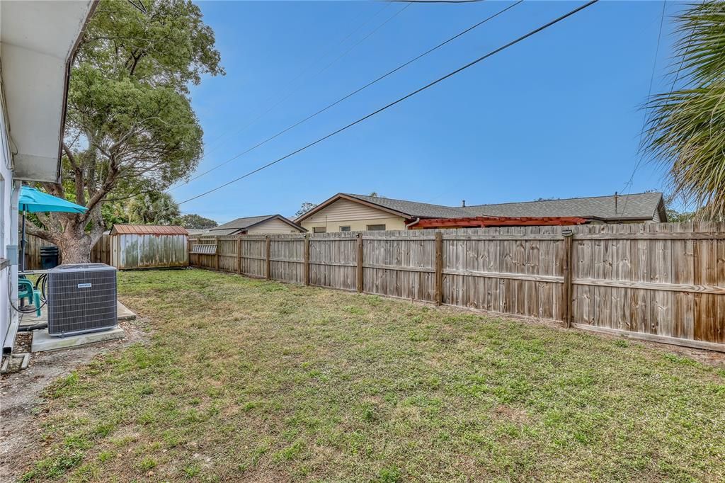 En Venta: $279,000 (3 camas, 2 baños, 1683 Pies cuadrados)