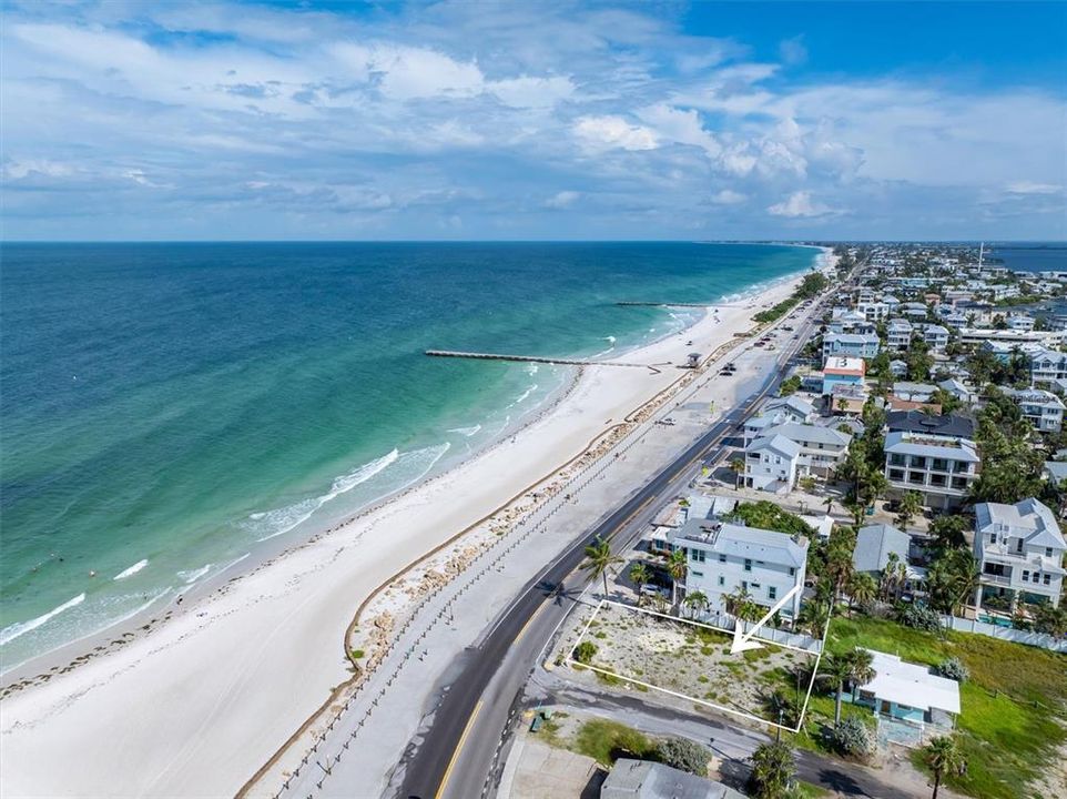 For Sale: $1,950,000 (0.11 acres)