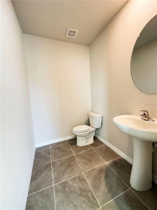 Под контрактом: $3,300 (4 спален, 2 ванн, 2260 Квадратных фут)