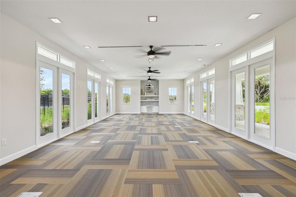 На продажу: $420,000 (4 спален, 2 ванн, 1707 Квадратных фут)