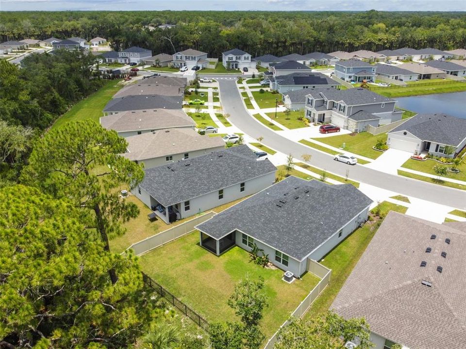 На продажу: $420,000 (4 спален, 2 ванн, 1707 Квадратных фут)