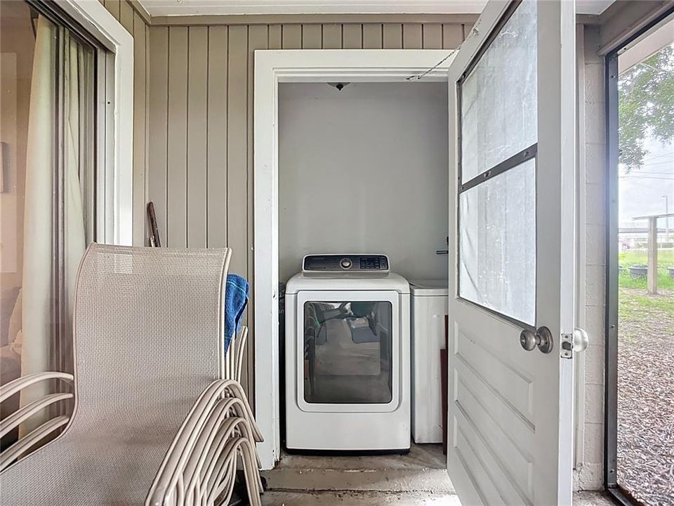 В аренду: $1,700 (2 спален, 1 ванн, 1000 Квадратных фут)