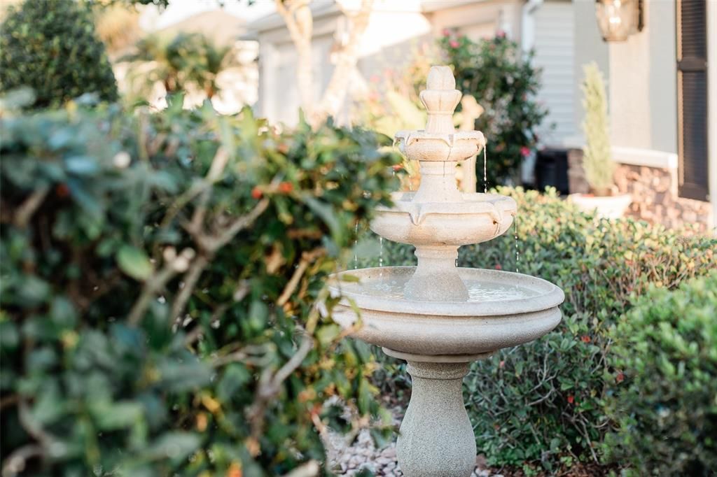 合同活跃: $625,000 (3 贝兹, 2 浴室, 2107 平方英尺)