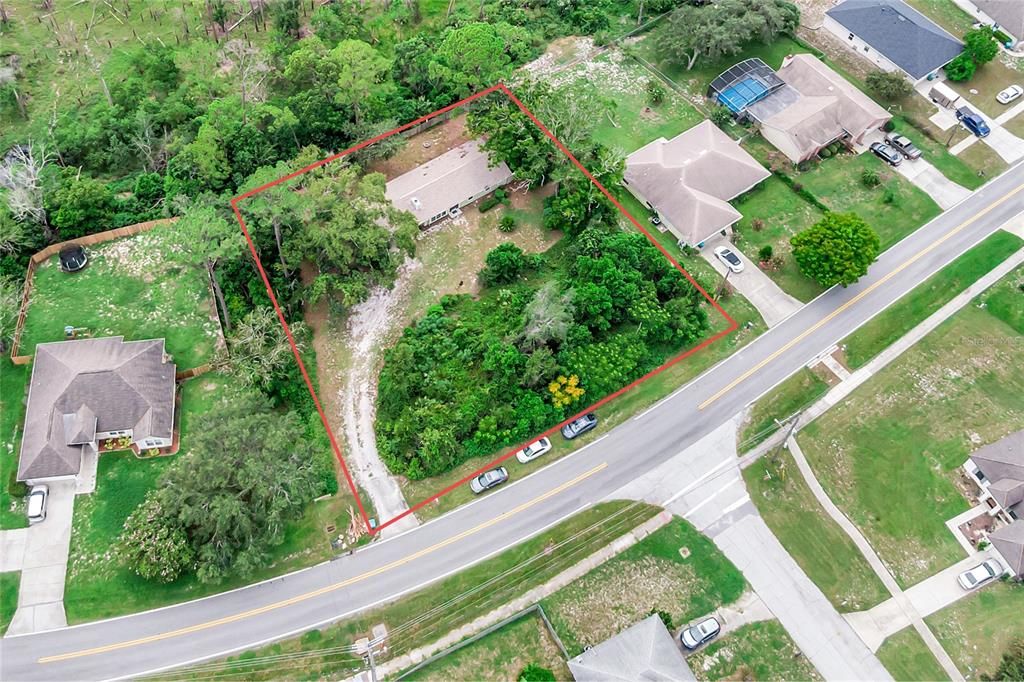 合同活跃: $254,900 (2 贝兹, 2 浴室, 1328 平方英尺)