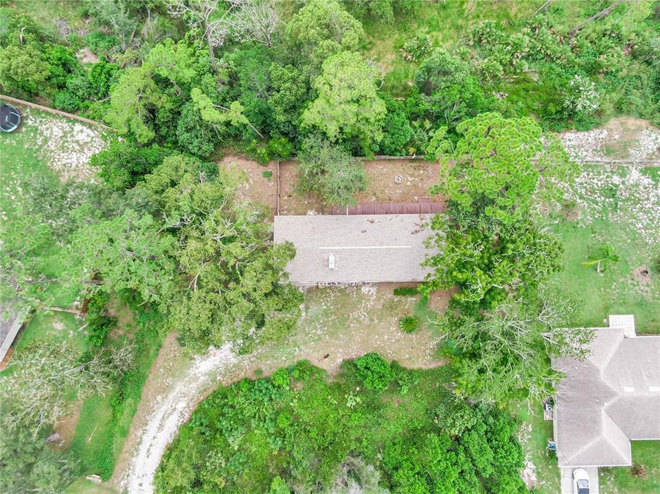 合同活跃: $254,900 (2 贝兹, 2 浴室, 1328 平方英尺)