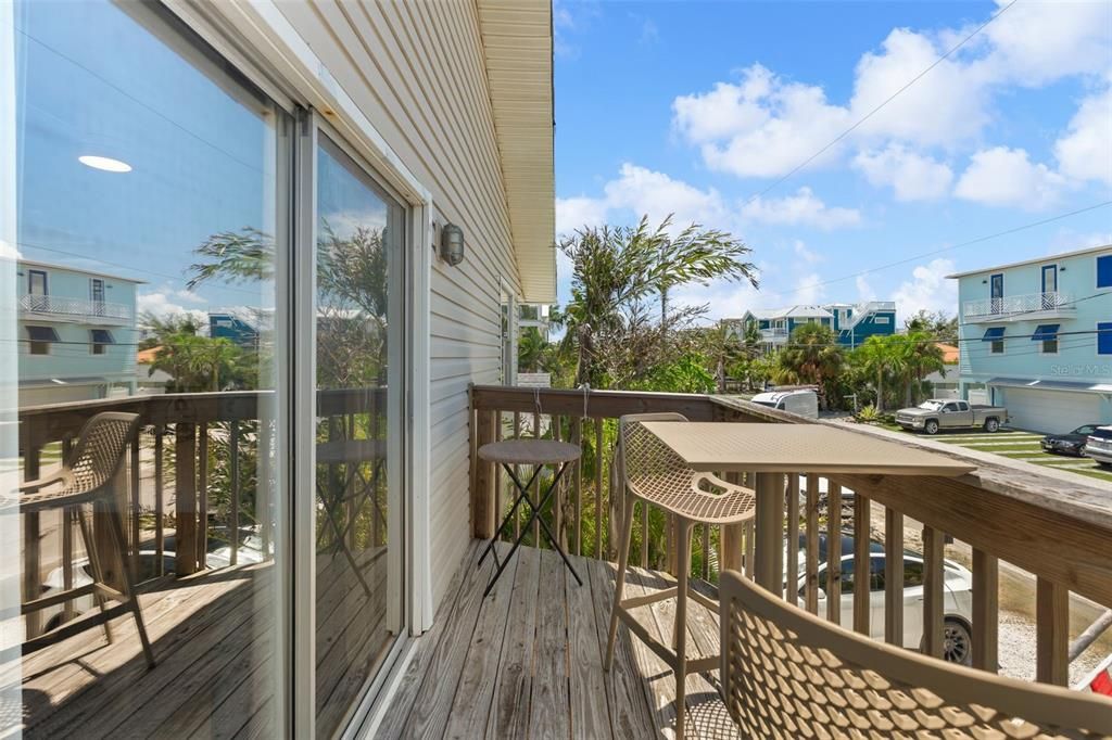 For Sale: $1,500,000 (4 beds, 0 baths, 1682 Square Feet)