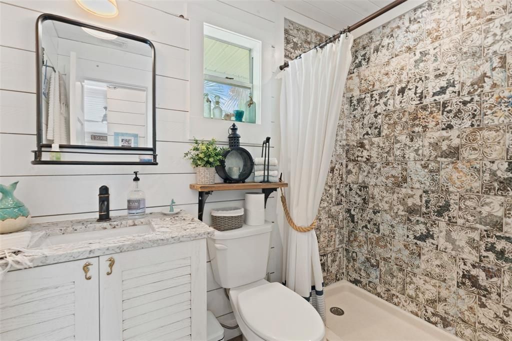 For Sale: $1,500,000 (4 beds, 0 baths, 1682 Square Feet)