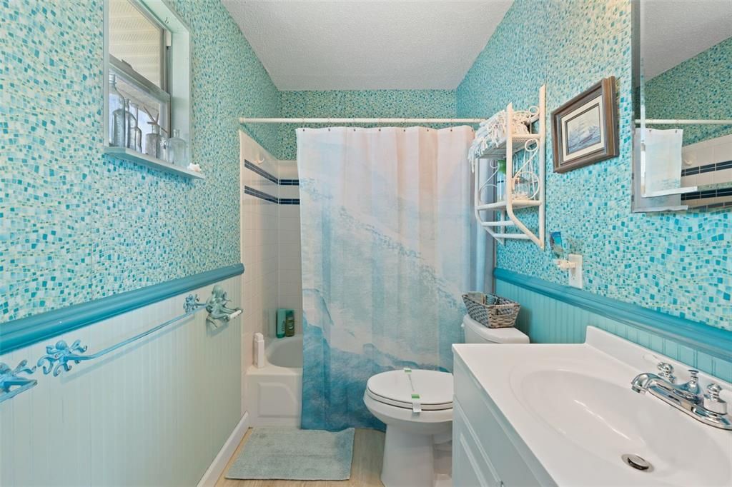 For Sale: $1,500,000 (4 beds, 0 baths, 1682 Square Feet)