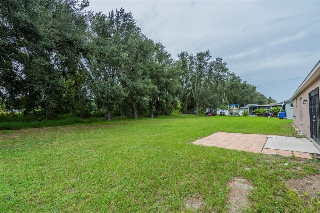 Active With Contract: $299,900 (3 beds, 2 baths, 1585 Square Feet)