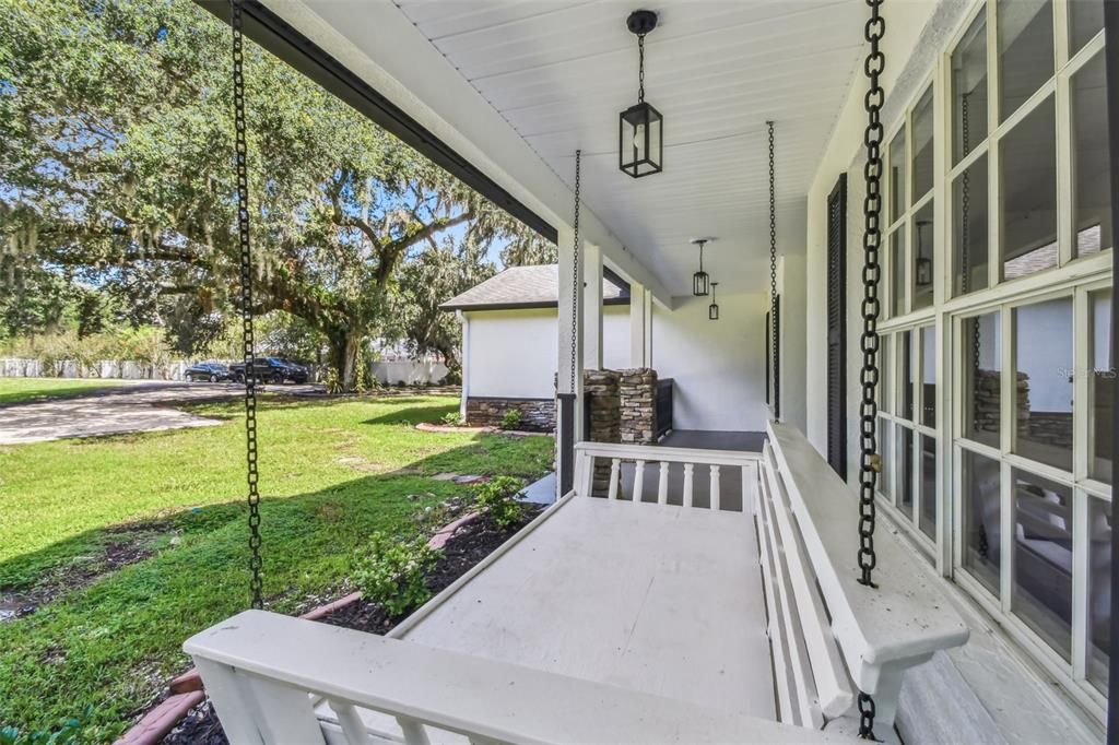 En Venta: $865,000 (5 camas, 2 baños, 2680 Pies cuadrados)