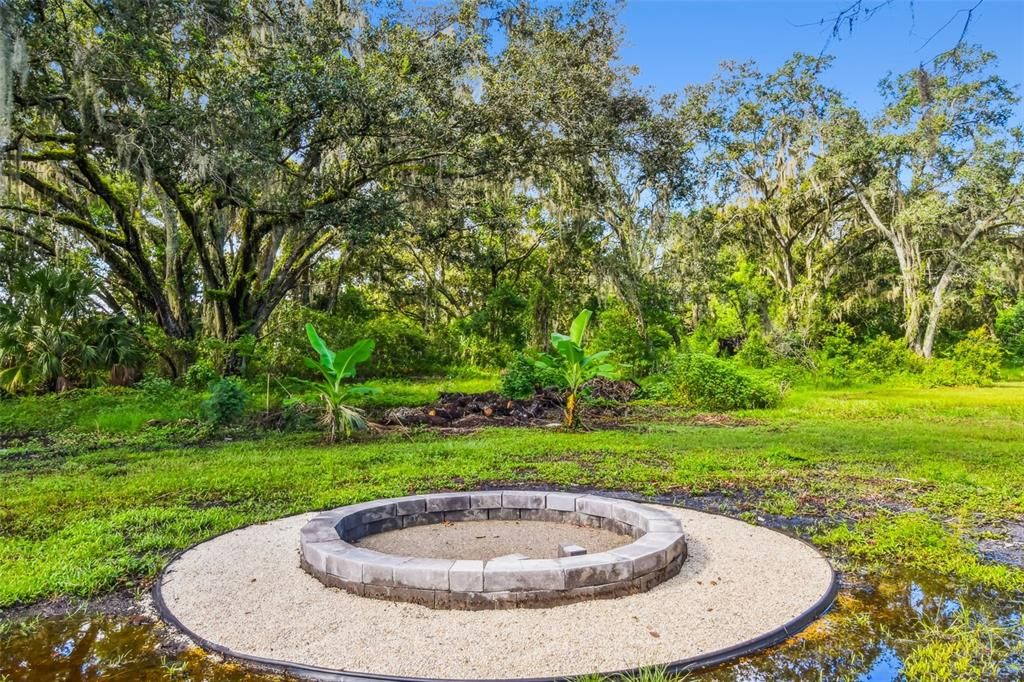 En Venta: $865,000 (5 camas, 2 baños, 2680 Pies cuadrados)