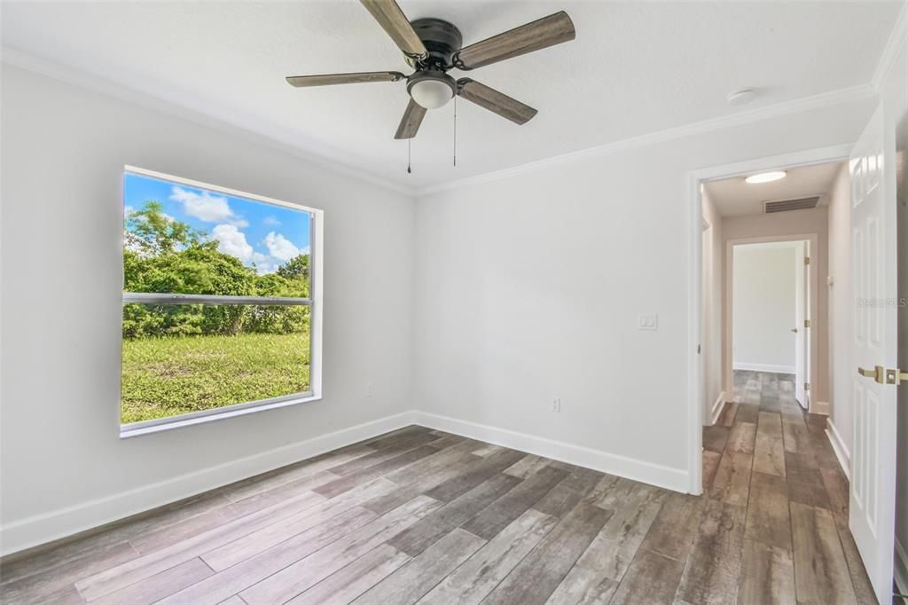 En Venta: $865,000 (5 camas, 2 baños, 2680 Pies cuadrados)