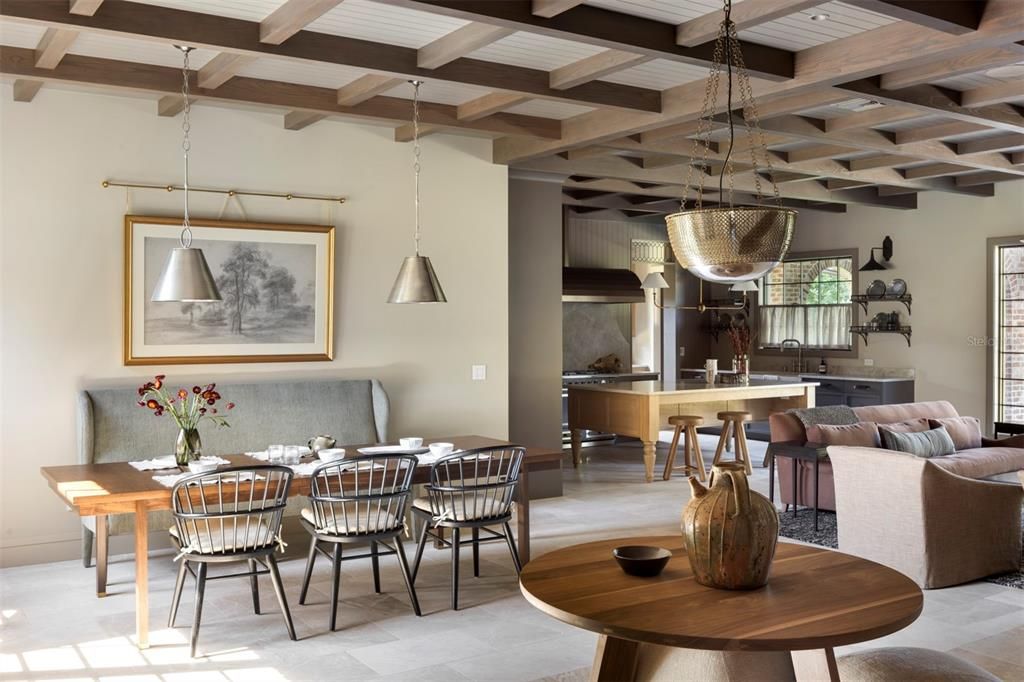 En Venta: $4,250,000 (4 camas, 5 baños, 3720 Pies cuadrados)