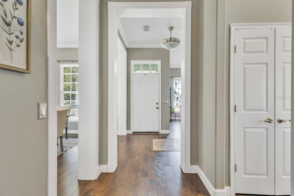 For Sale: $584,995 (4 beds, 2 baths, 2544 Square Feet)