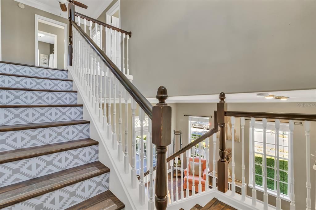 For Sale: $584,995 (4 beds, 2 baths, 2544 Square Feet)