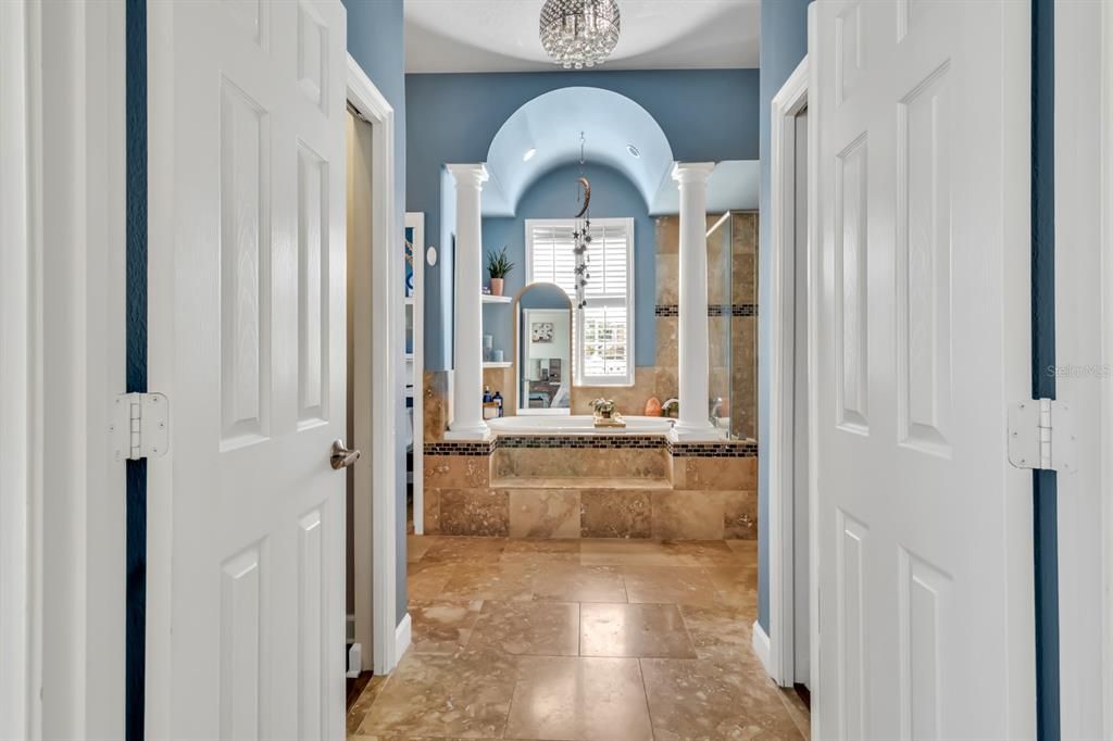 For Sale: $584,995 (4 beds, 2 baths, 2544 Square Feet)