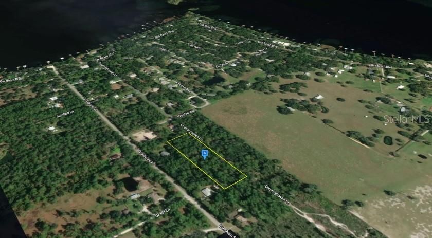 待售: $119,900 (2.79 acres)