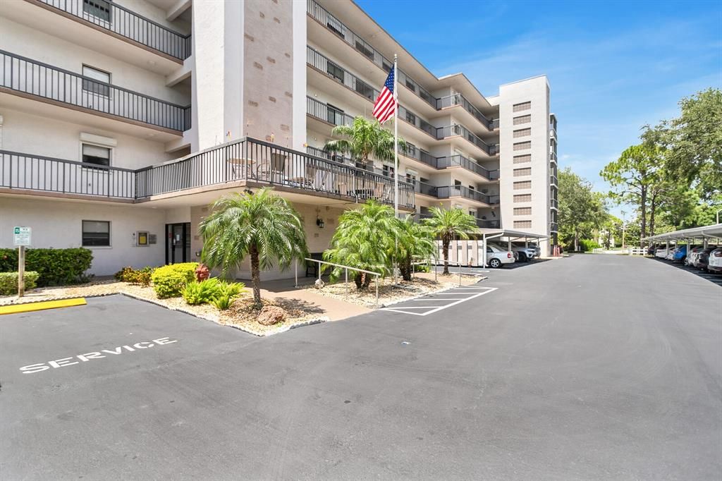 待售: $348,800 (2 贝兹, 2 浴室, 1765 平方英尺)