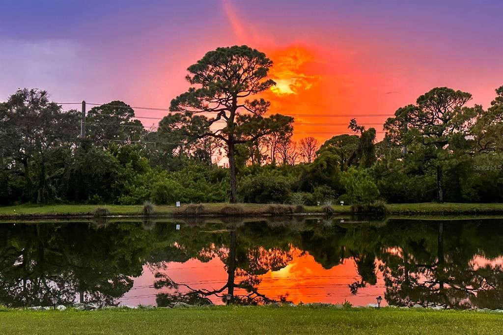 待售: $348,800 (2 贝兹, 2 浴室, 1765 平方英尺)