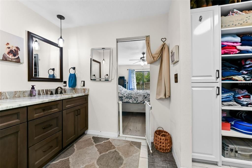 For Sale: $405,000 (3 beds, 2 baths, 2140 Square Feet)