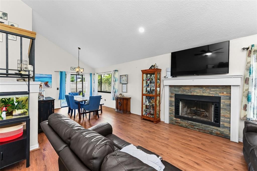 For Sale: $405,000 (3 beds, 2 baths, 2140 Square Feet)