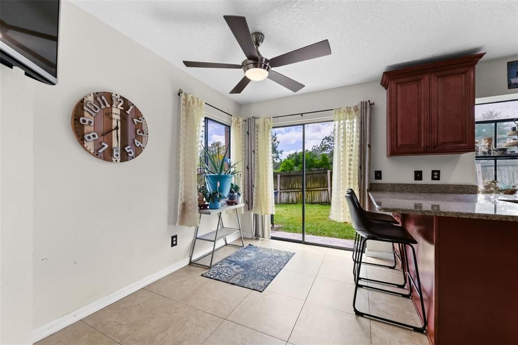 For Sale: $405,000 (3 beds, 2 baths, 2140 Square Feet)