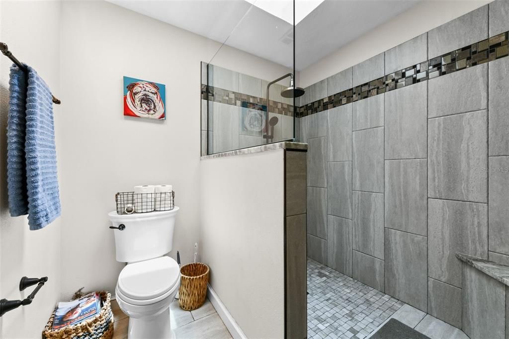 For Sale: $405,000 (3 beds, 2 baths, 2140 Square Feet)