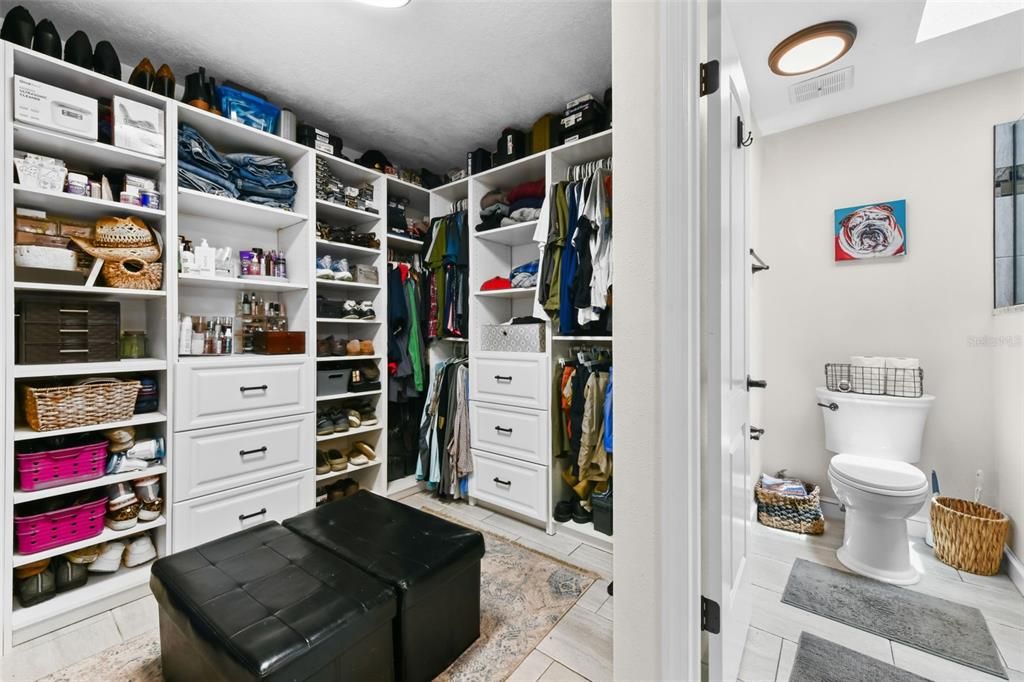 For Sale: $405,000 (3 beds, 2 baths, 2140 Square Feet)