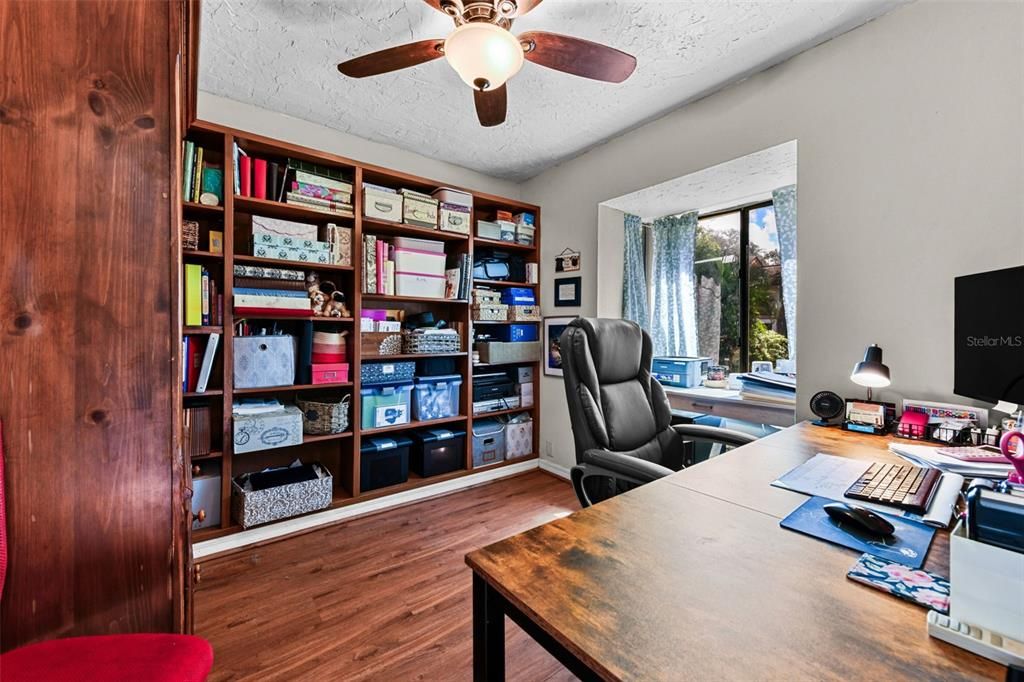 For Sale: $405,000 (3 beds, 2 baths, 2140 Square Feet)